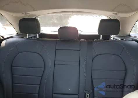 2017 Mercedes-Benz Glc 300 4Matic из США, поврежденный, VIN WDC0G4KB7HF173616